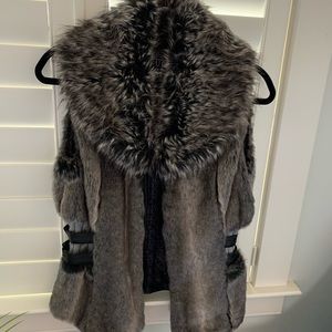 Guess faux fur vest.